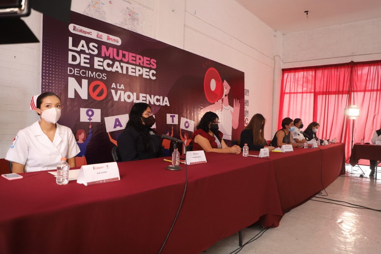 Cientos De Mujeres De Ecatepec Se Movilizan Y Alzan La Voz Contra La